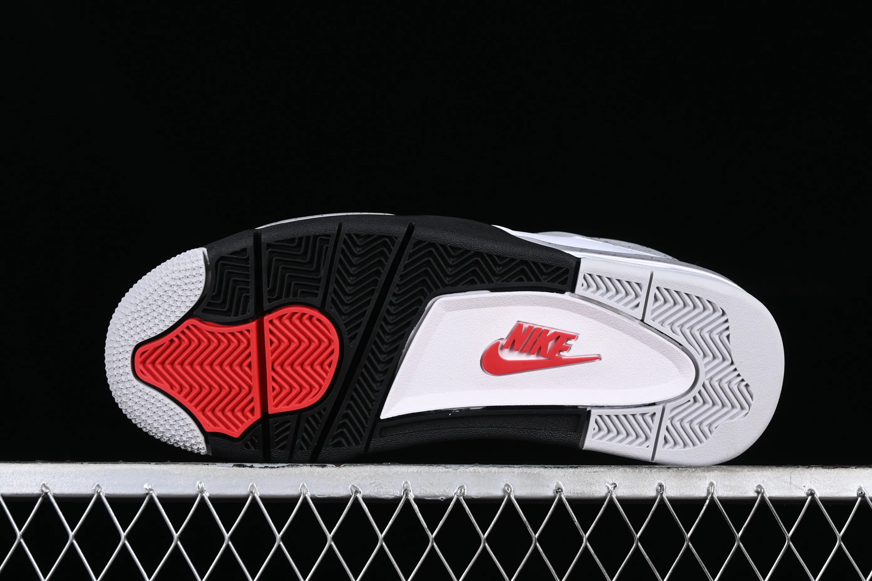 All categories Air Jordan Jordan series basketball shoes Air Jordan 4 GX foreign trade version Air Jordan 4 Retro "White Cement" AJ4 Joe 4 white cement white gray 840606-192